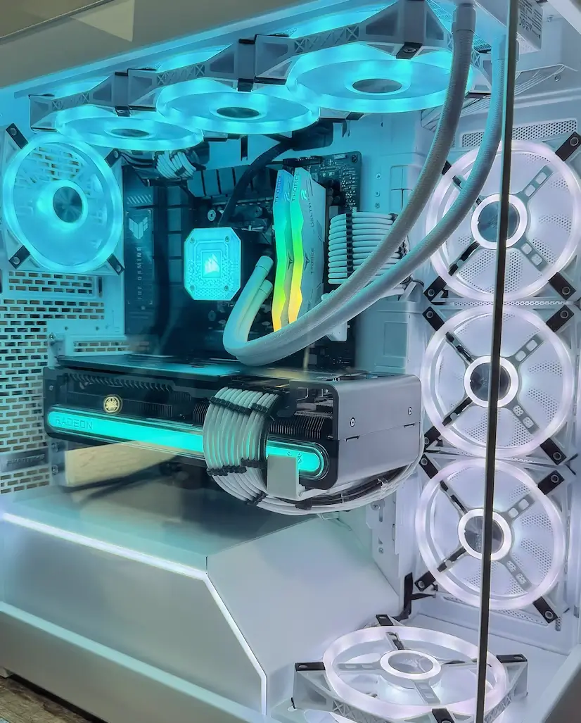 Montaje Gaming PC Phanteks Europolis Las Rozas de Madrid Montaje Gaming PC Phanteks Europolis Las Rozas de Madrid